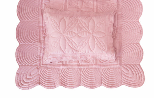 Scallop Edge Cot Quilt Set Rose