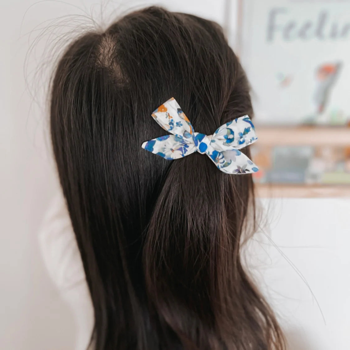 Mae Petite Bow Clip