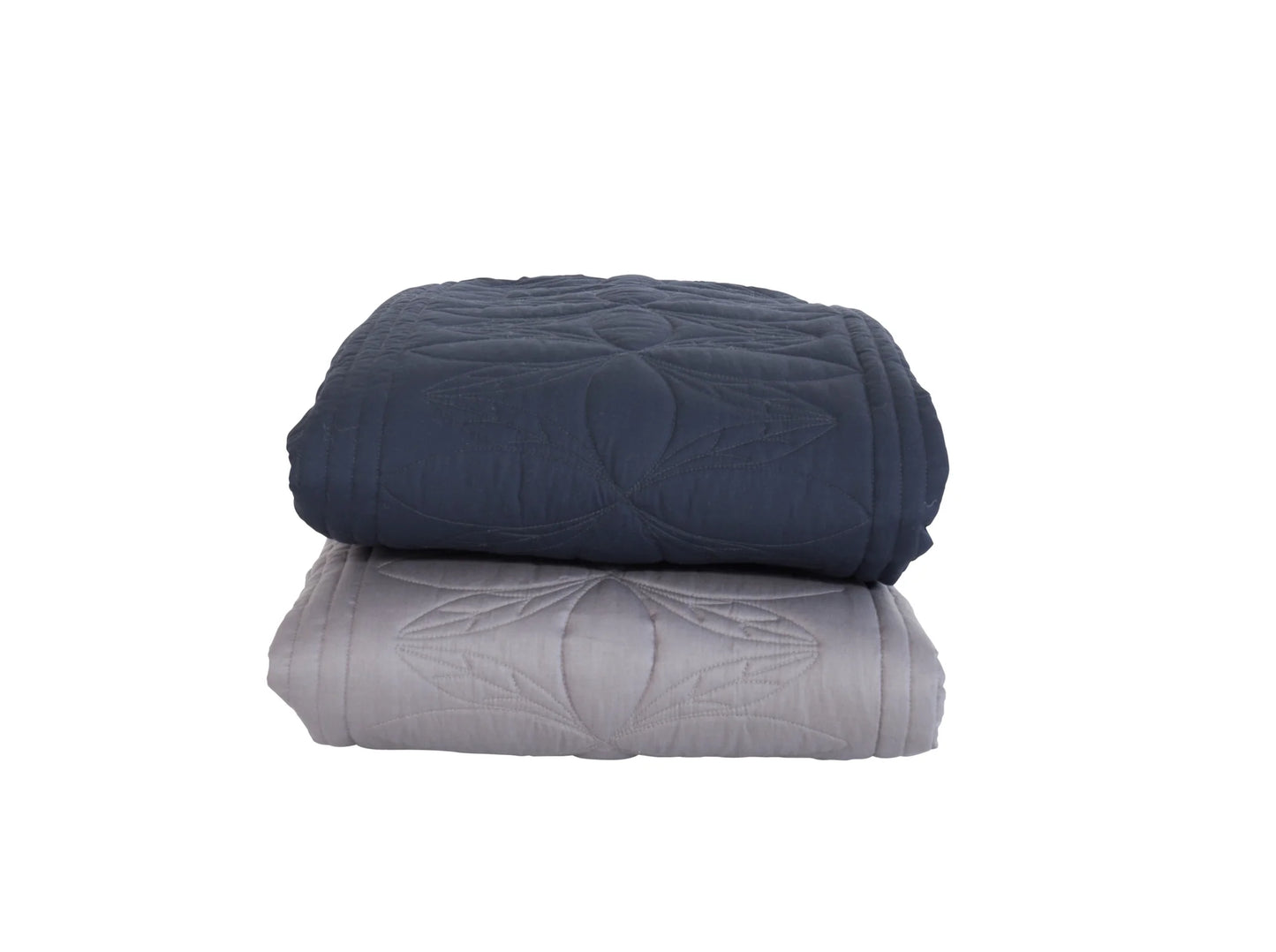 Straight Edge Cot Quilt & Pillow Set - Elephant Grey